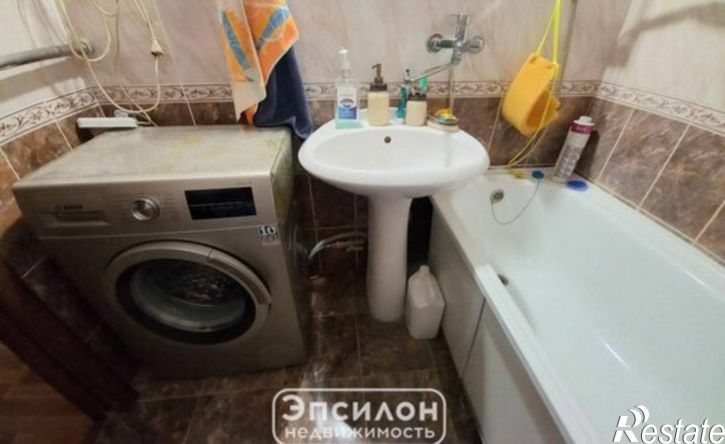2-комн квартира пр-кт Вячеслава Клыкова, 18,  д. 18