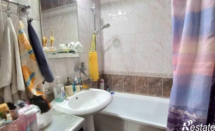 2-комн квартира пр-кт Вячеслава Клыкова, 18,  д. 18