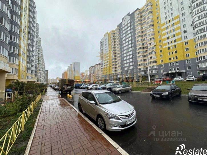 2-комн квартира пр-кт Анатолия Дериглазова, 111,  д. 111