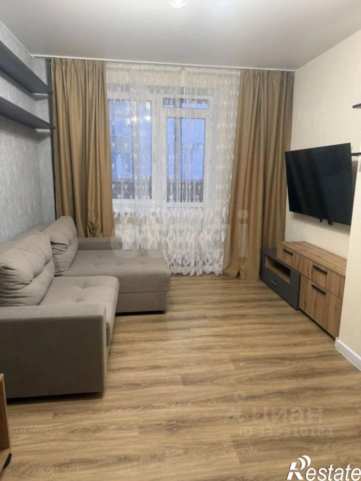 2-комн квартира пр-кт Вячеслава Клыкова, 9В,  д. 9В