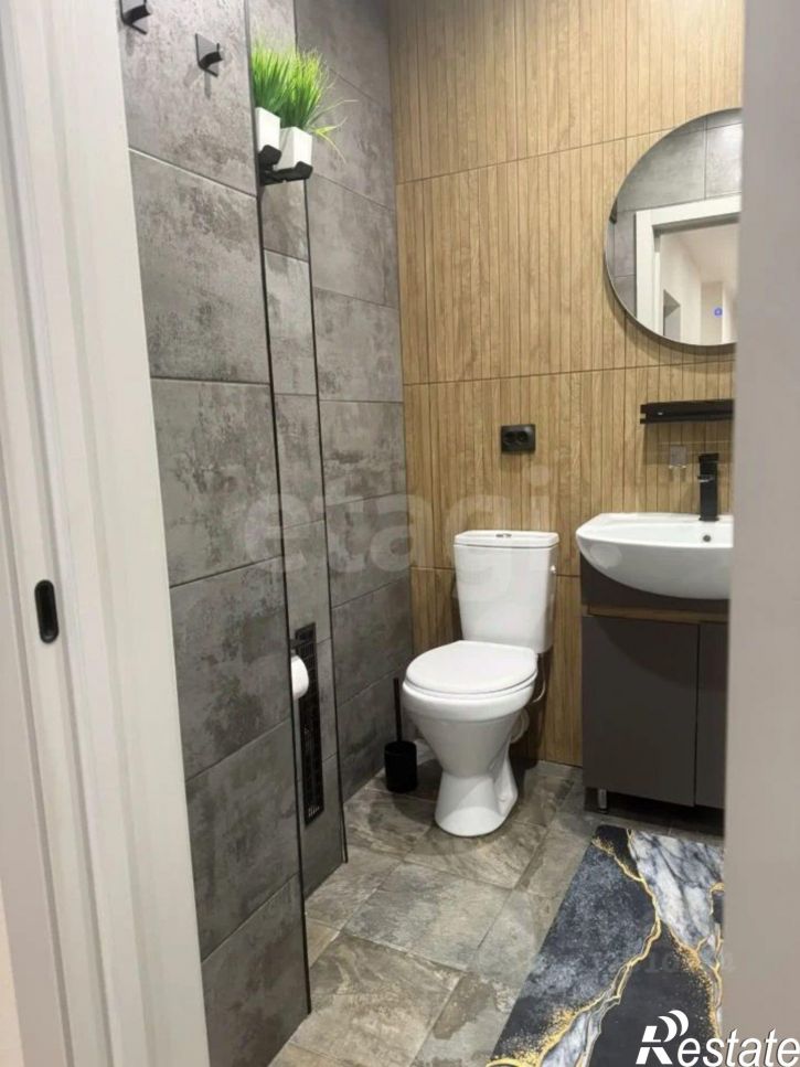 2-комн квартира пр-кт Вячеслава Клыкова, 9В,  д. 9В