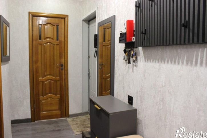 3-комн квартира пр-кт Кулакова, 25,  д. 25