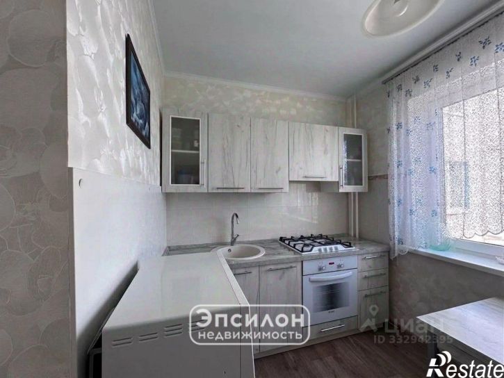 3-комн квартира ул Черняховского, 52,  д. 52