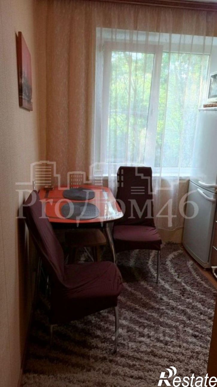 2-комн квартира ул Комарова, 12А,  д. 12А