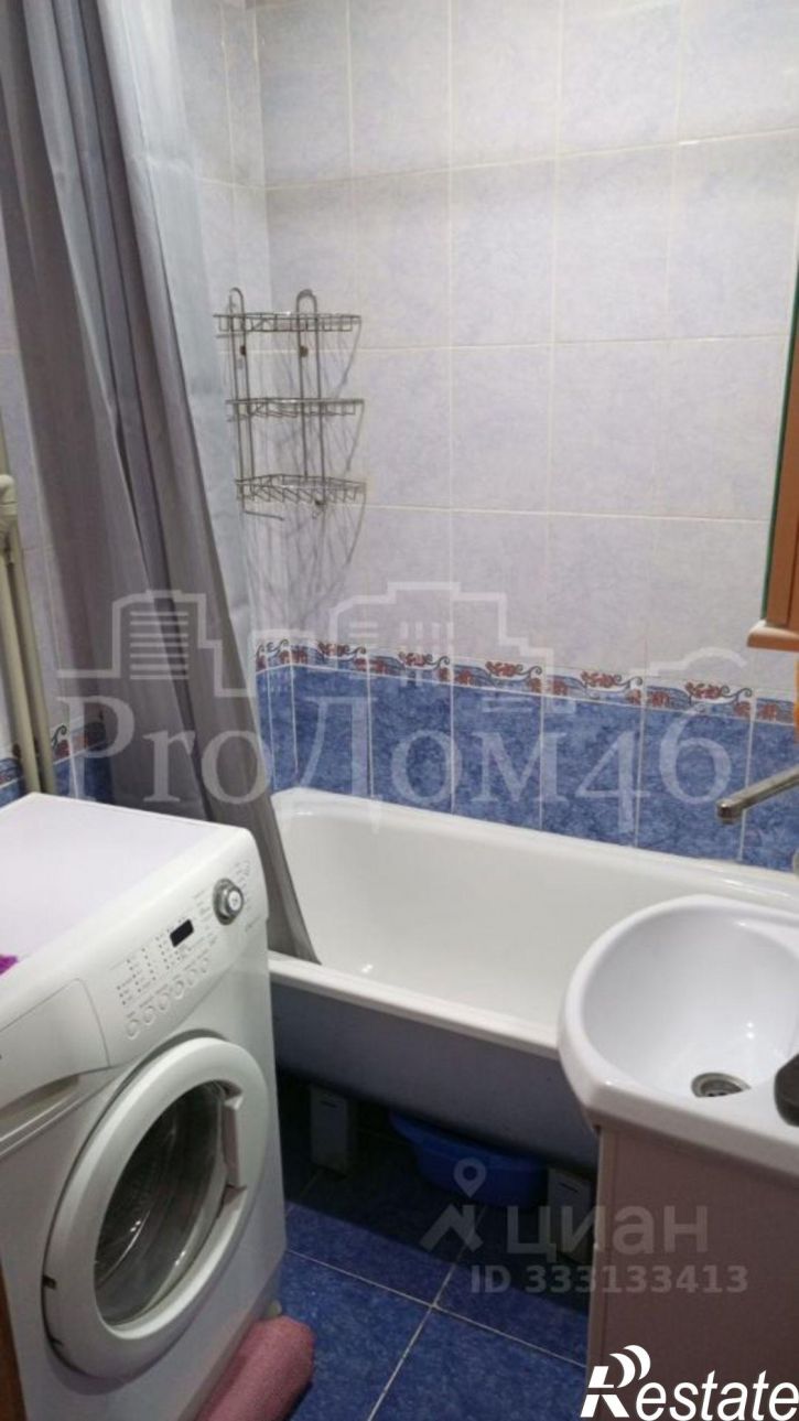 2-комн квартира ул Комарова, 12А,  д. 12А