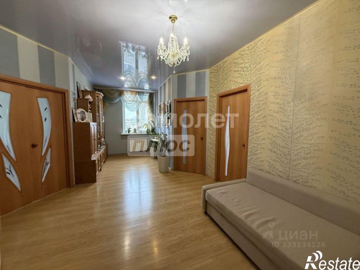 4-комн квартира ул Хуторская, 11,  д. 11