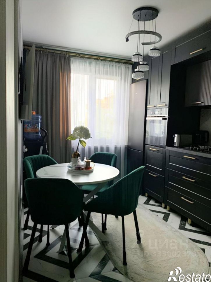 3-комн квартира пр-кт Хрущева, 35,  д. 35