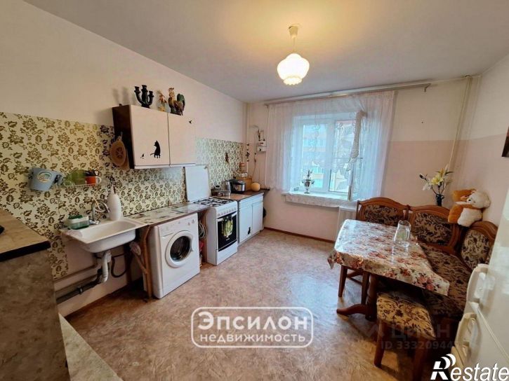 3-комн квартира ул 50 лет Октября, 96А,  д. 96А