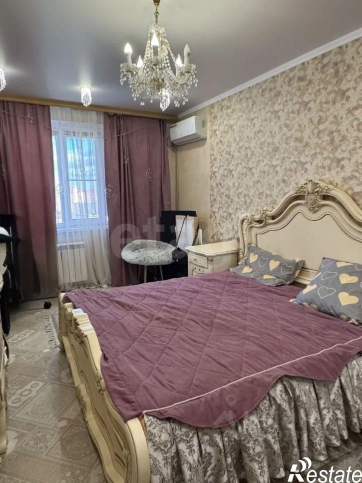 3-комн квартира пр-кт Вячеслава Клыкова, 90,  д. 90