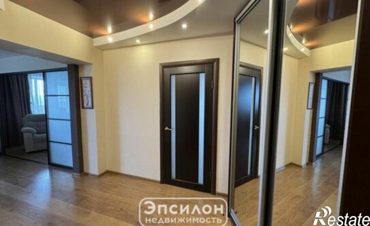2-комн квартира пр-кт Хрущева, 12,  д. 12