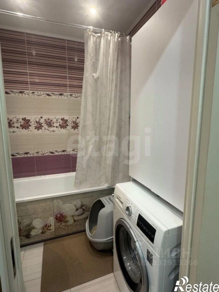 3-комн квартира пр-кт Вячеслава Клыкова, 90,  д. 90