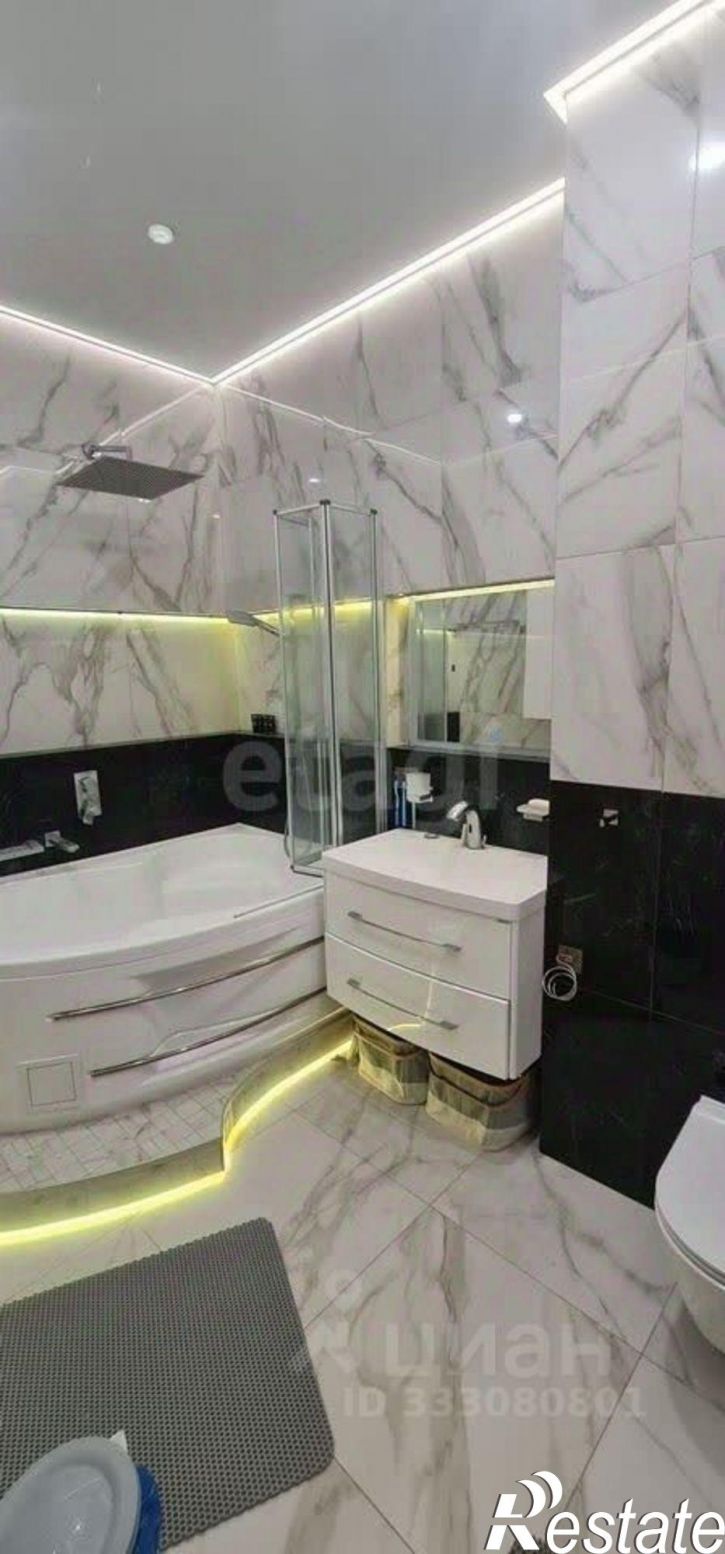 3-комн квартира пр-кт Анатолия Дериглазова, 15,  д. 15