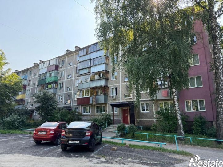 2-комн квартира ул Комарова, 21,  д. 21