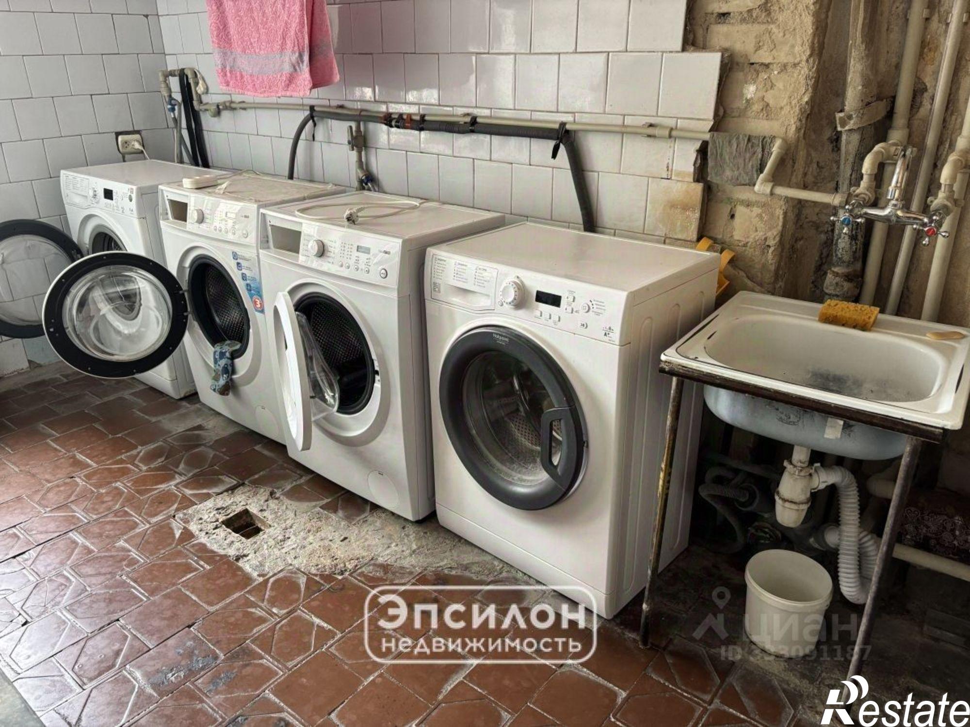 Купить комнату за 2 000 000 рублей на ул Красный Октябрь, 10