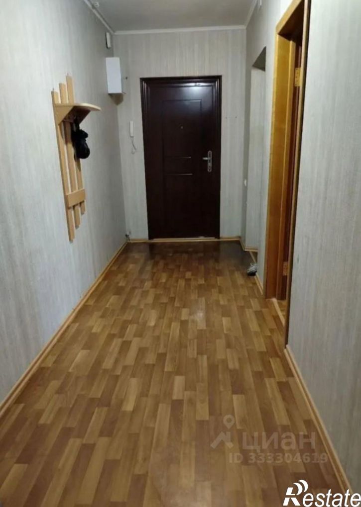 3-комн квартира пр-кт Вячеслава Клыкова, 10,  д. 10