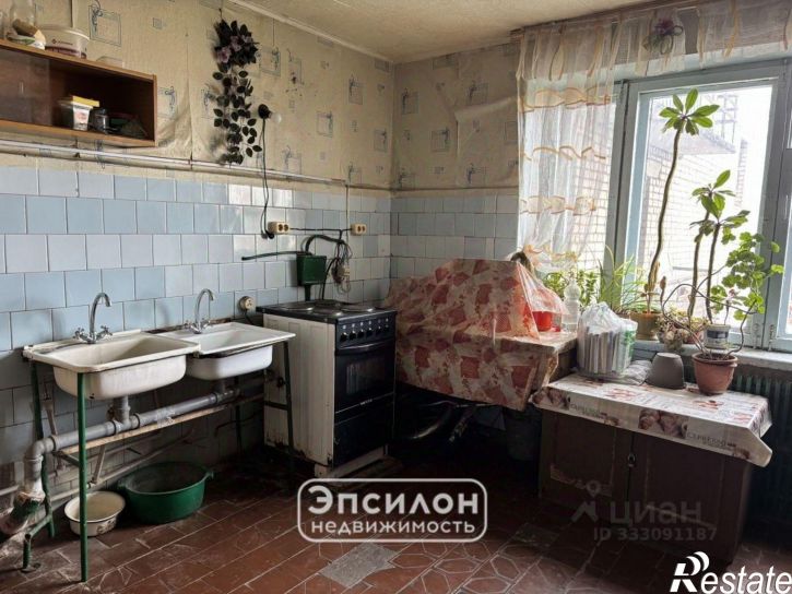 Комната ул Красный Октябрь, 10,  д. 10