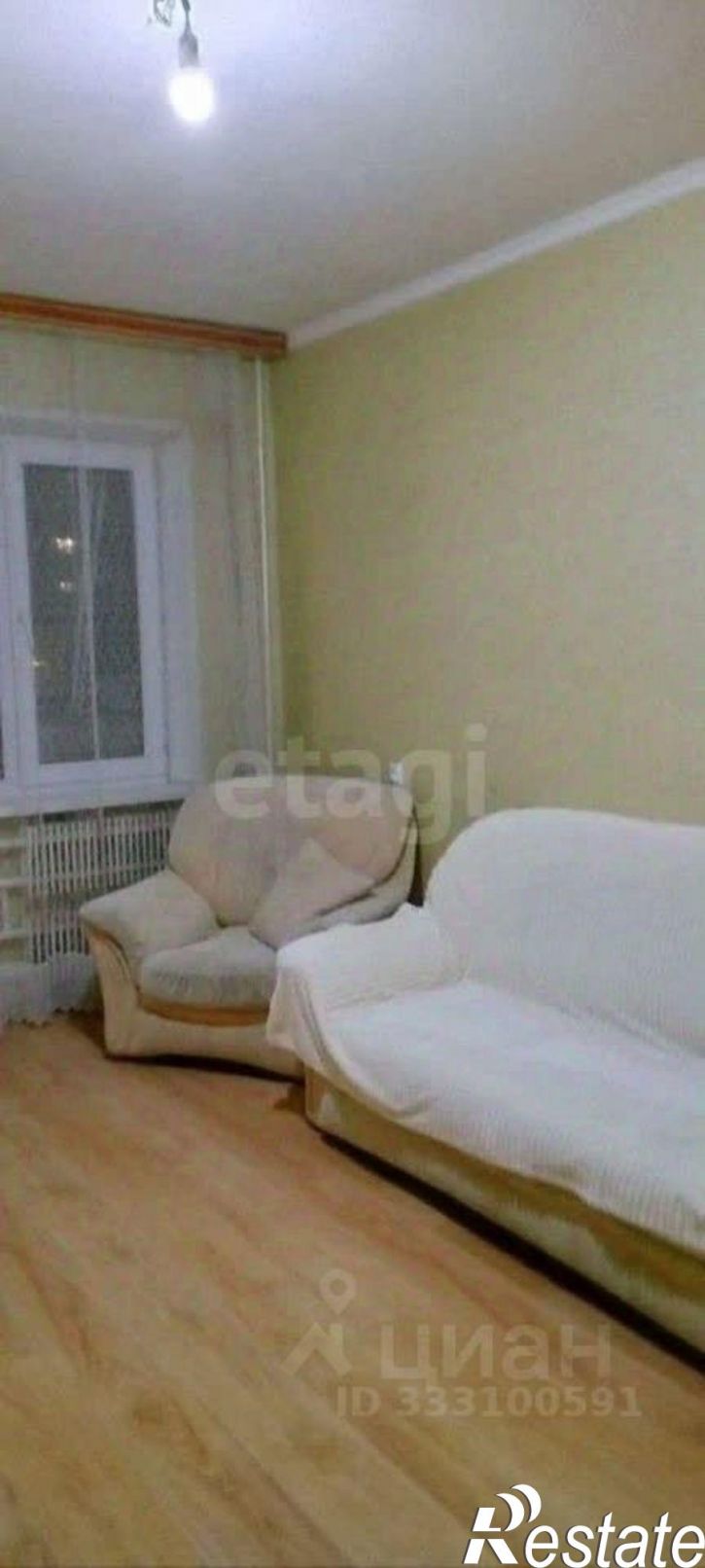 3-комн квартира ул Энгельса, 90,  д. 90
