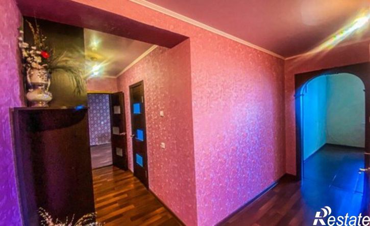 2-комн квартира ул Парижской Коммуны, 38,  д. 38