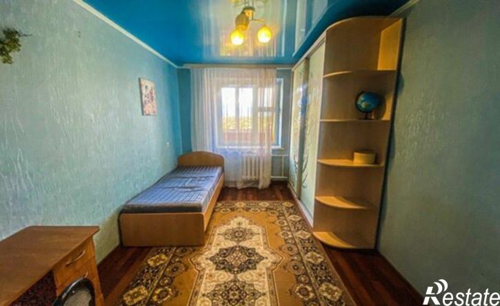 2-комн квартира ул Парижской Коммуны, 38,  д. 38