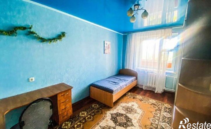2-комн квартира ул Парижской Коммуны, 38,  д. 38