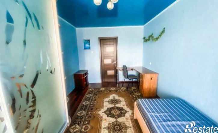 2-комн квартира ул Парижской Коммуны, 38,  д. 38