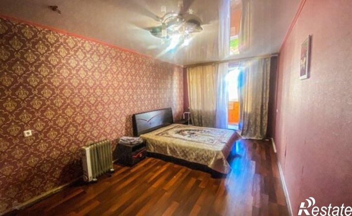 2-комн квартира ул Парижской Коммуны, 38,  д. 38