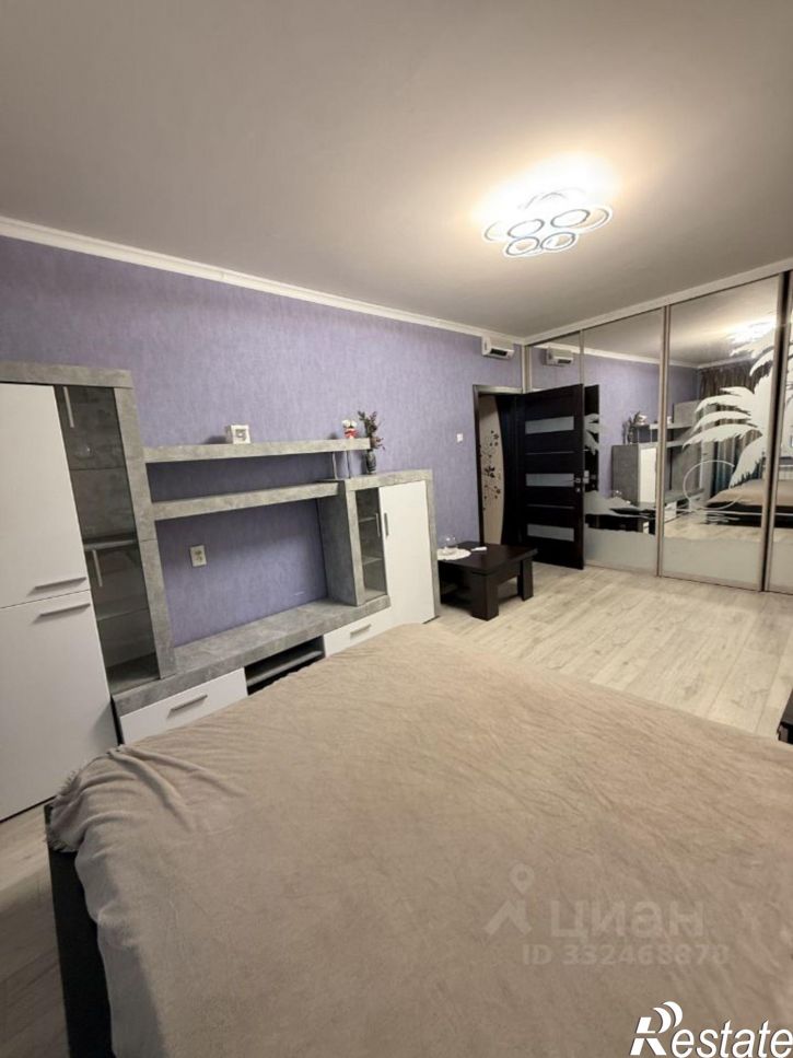 2-комн квартира пр-кт Победы, 8,  д. 8