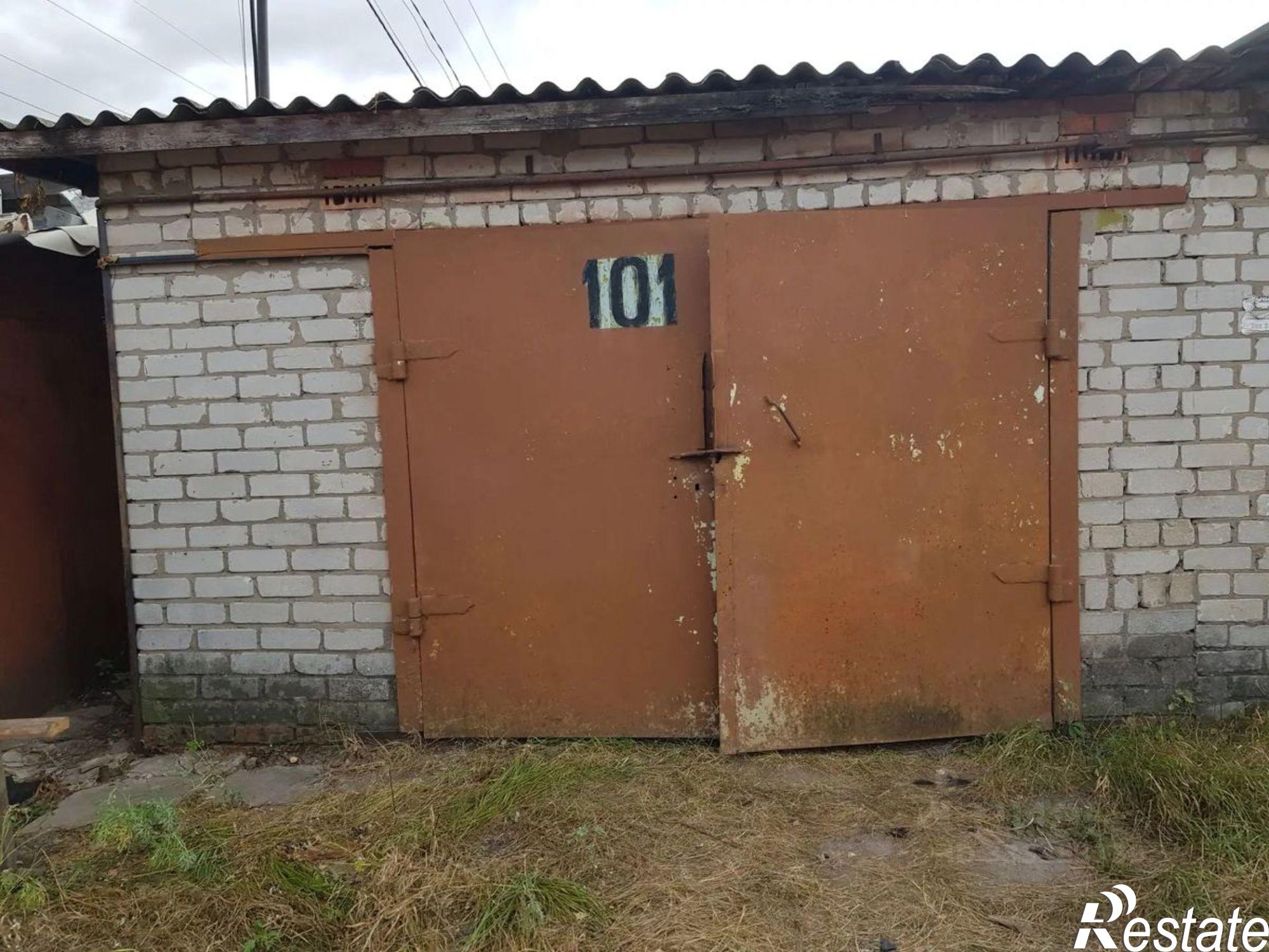 Купить гараж, место в паркинге за 900 016 рублей на ул Заводская, 35А