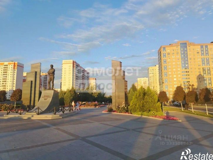 2-комн квартира пр-кт Анатолия Дериглазова, 121,  д. 121