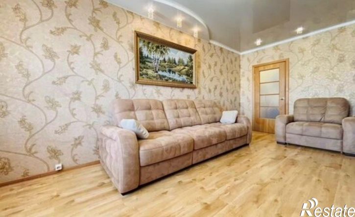 3-комн квартира пр-кт Победы, 30,  д. 30