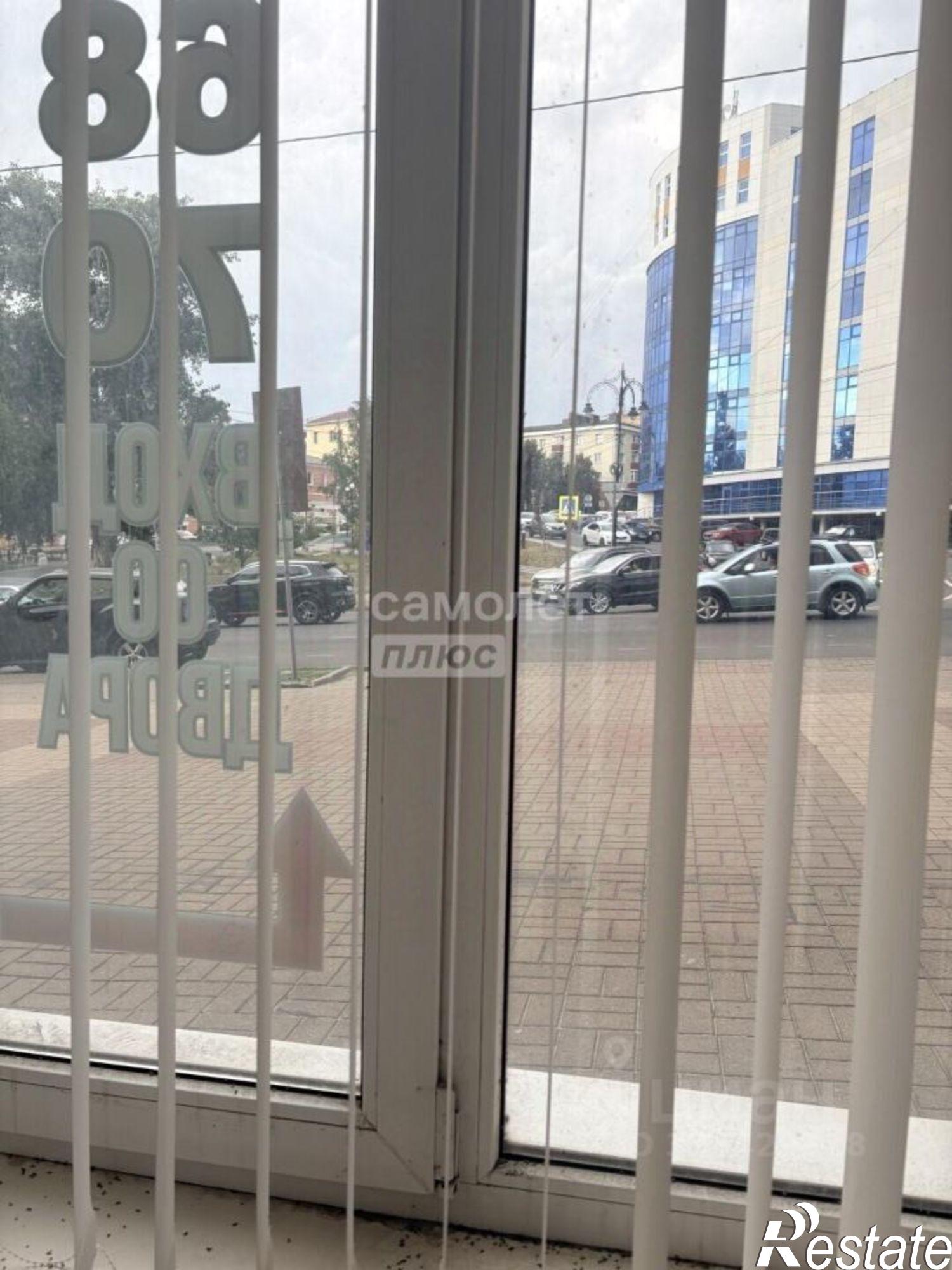 Купить офис, помещение под офис за 7 966 850 рублей на Красная пл, 4