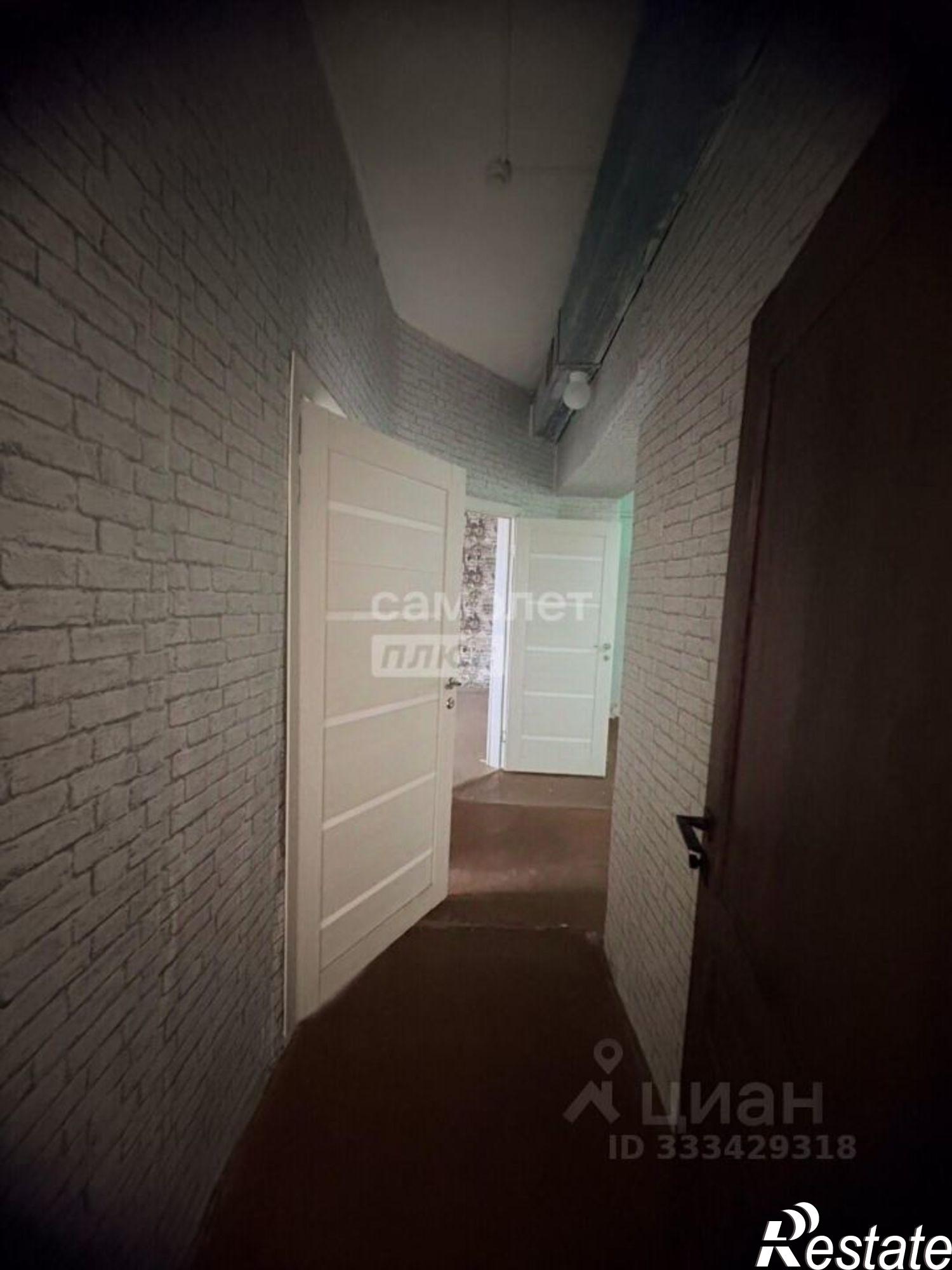 Купить офис, помещение под офис за 7 966 850 рублей на Красная пл, 4