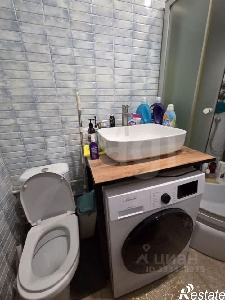 2-комн квартира поселок Косиново, 15,  д. 15