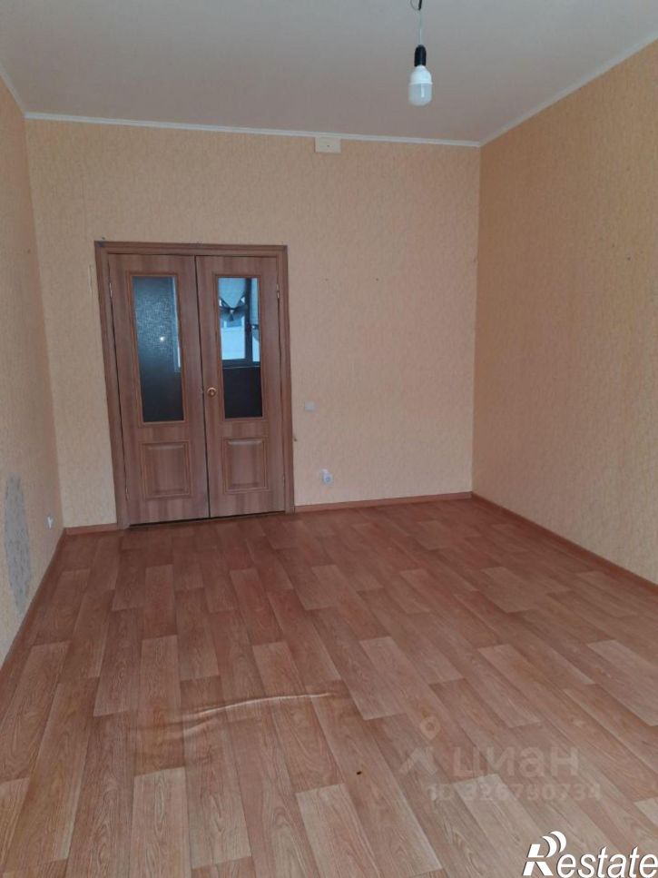 3-комн квартира пр-кт Победы, 44,  д. 44