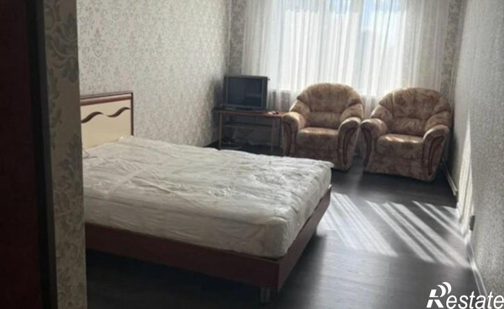 1-комн квартира ул Бойцов 9-й дивизии, 189а,  д. 189а