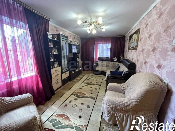 3-комн квартира улица Серёгина, 45,  д. 45
