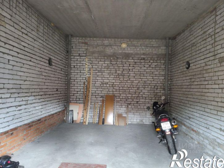 Гараж/парковка улица Серёгина, 12,  д. 12