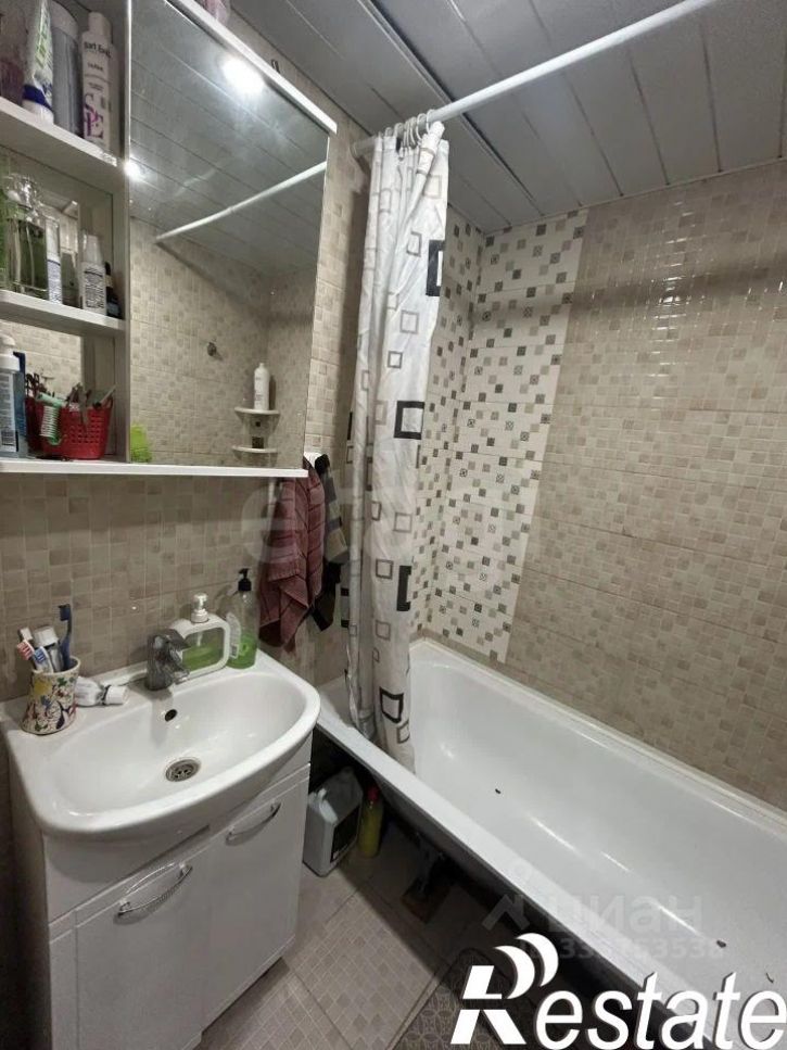 4-комн квартира улица Серёгина, 26А,  д. 26А