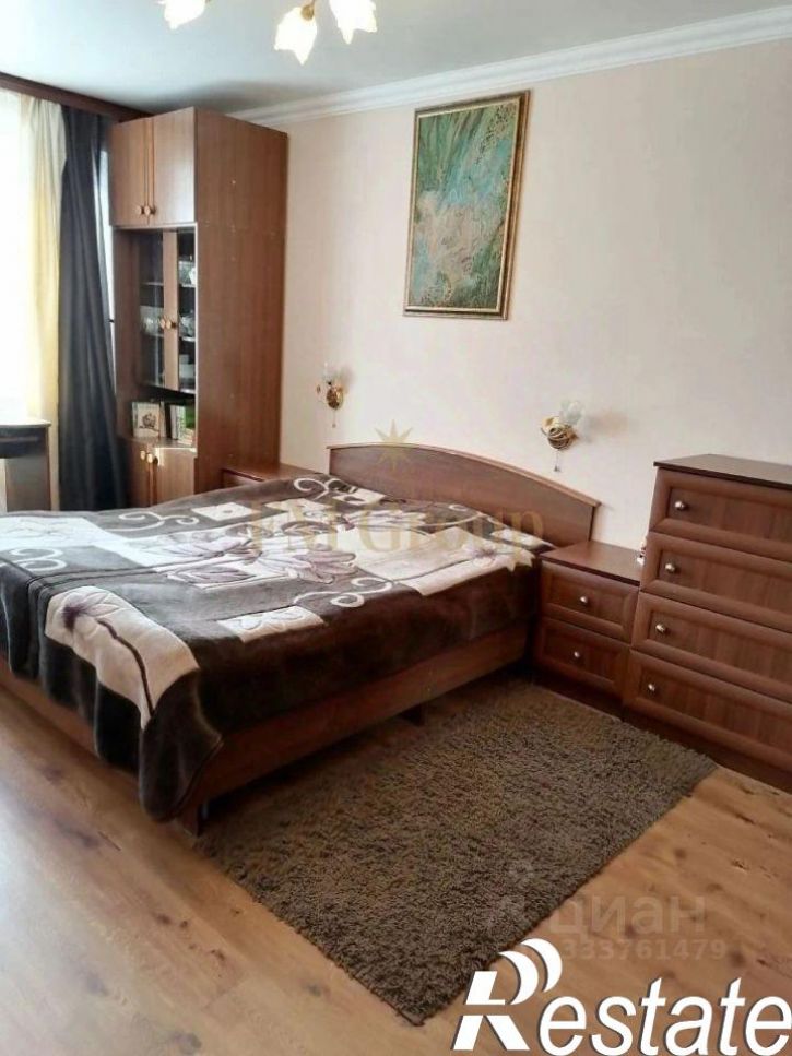 3-комн квартира улица Серёгина, 25,  д. 25