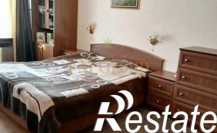 3-комн квартира улица Серёгина, 25,  д. 25
