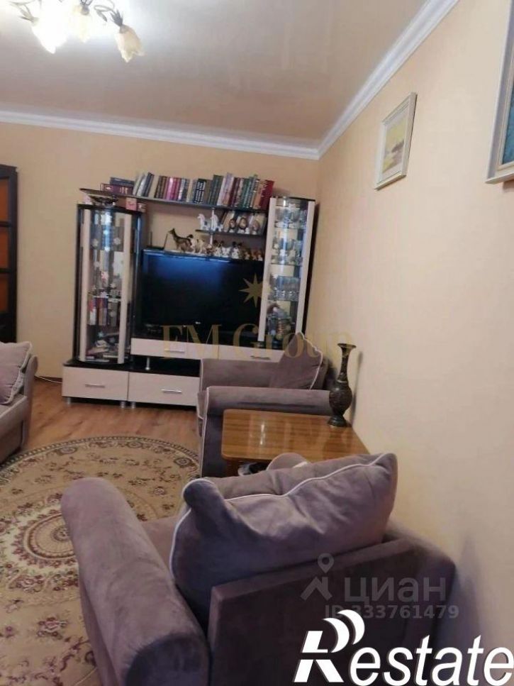 3-комн квартира улица Серёгина, 25,  д. 25