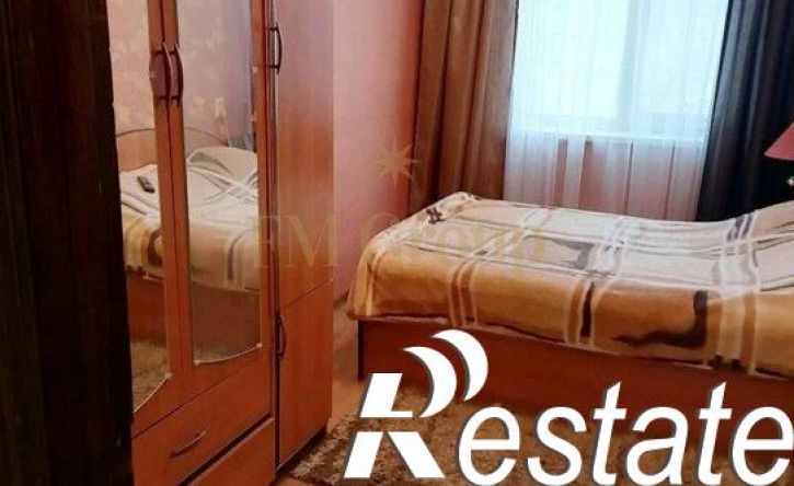 3-комн квартира улица Серёгина, 25,  д. 25