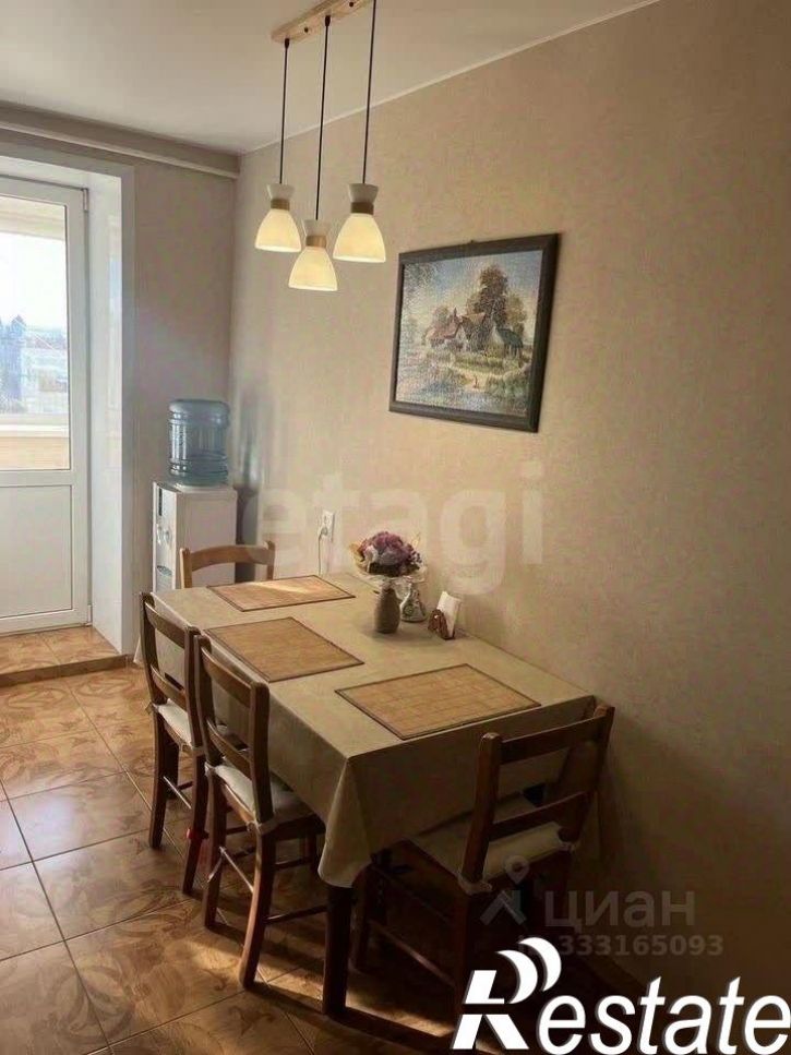 3-комн квартира улица Дзержинского, 65/2,  д. 65/2