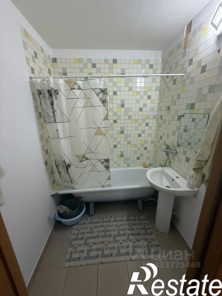 2-комн квартира проспект Вячеслава Клыкова, 42,  д. 42