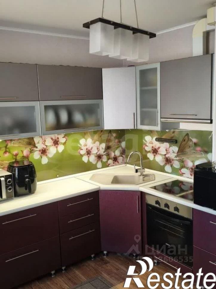 3-комн квартира проспект Вячеслава Клыкова, 10,  д. 10
