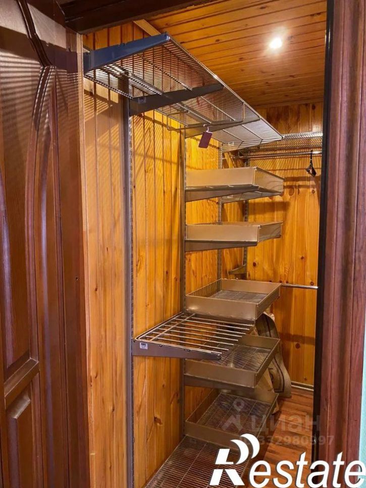 2-комн квартира улица Энгельса, 107,  д. 107