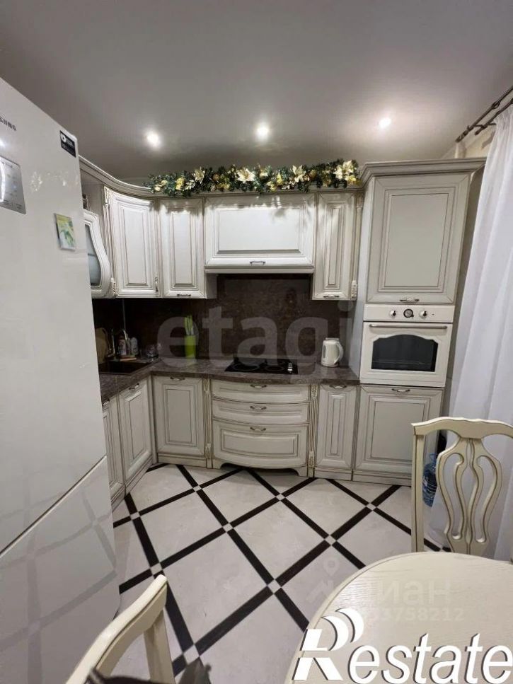 3-комн квартира проспект Вячеслава Клыкова, 12,  д. 12