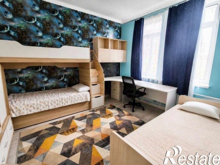 3-комн квартира Дружининская улица, 26,  д. 26