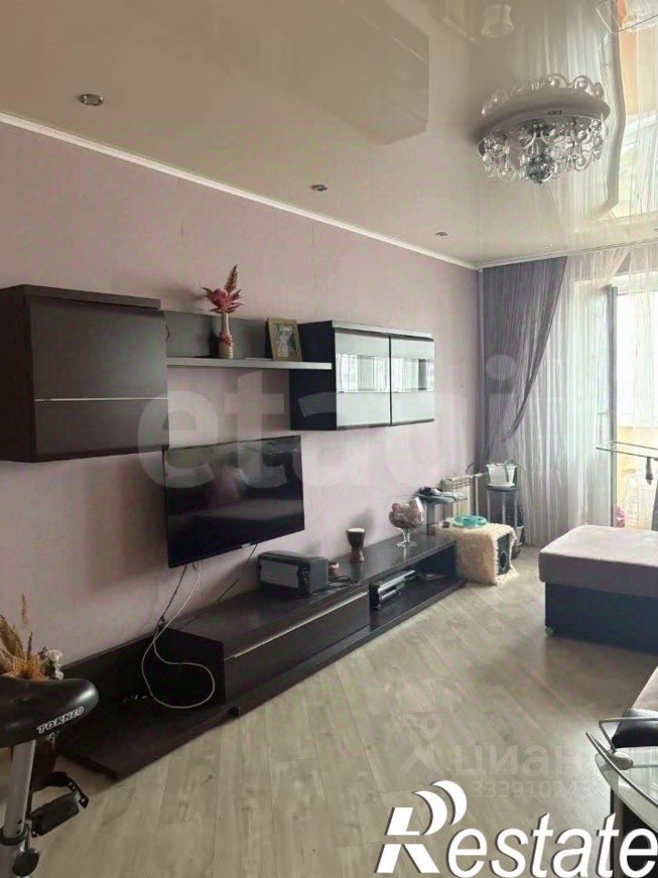 3-комн квартира проспект Вячеслава Клыкова, 11,  д. 11
