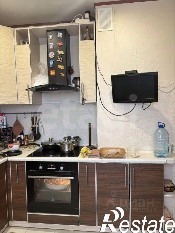3-комн квартира проспект Вячеслава Клыкова, 11,  д. 11